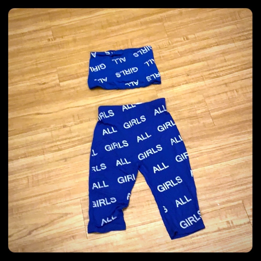 Two piece set